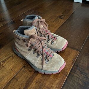 Danner Mountain 600 Hiking Boot - Women's